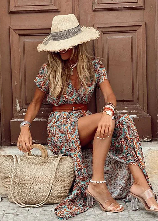 Juncal — Vestido largo bohemio con tejido vaporoso y cinturón