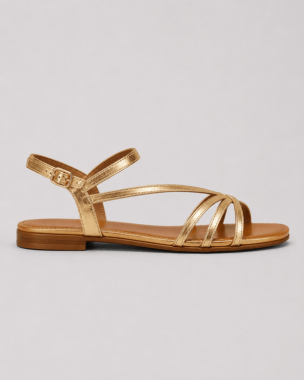 Sandalias doradas de elegancia veraniega