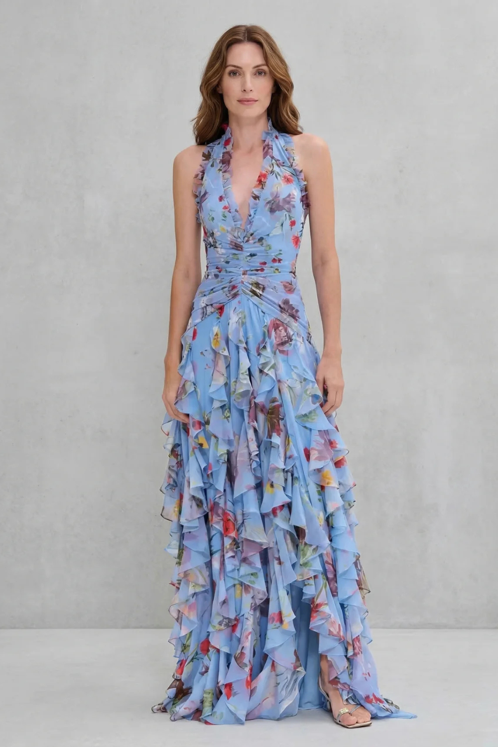 Belladina | Vestido largo romántico Cascada de Rosas con cuello halter