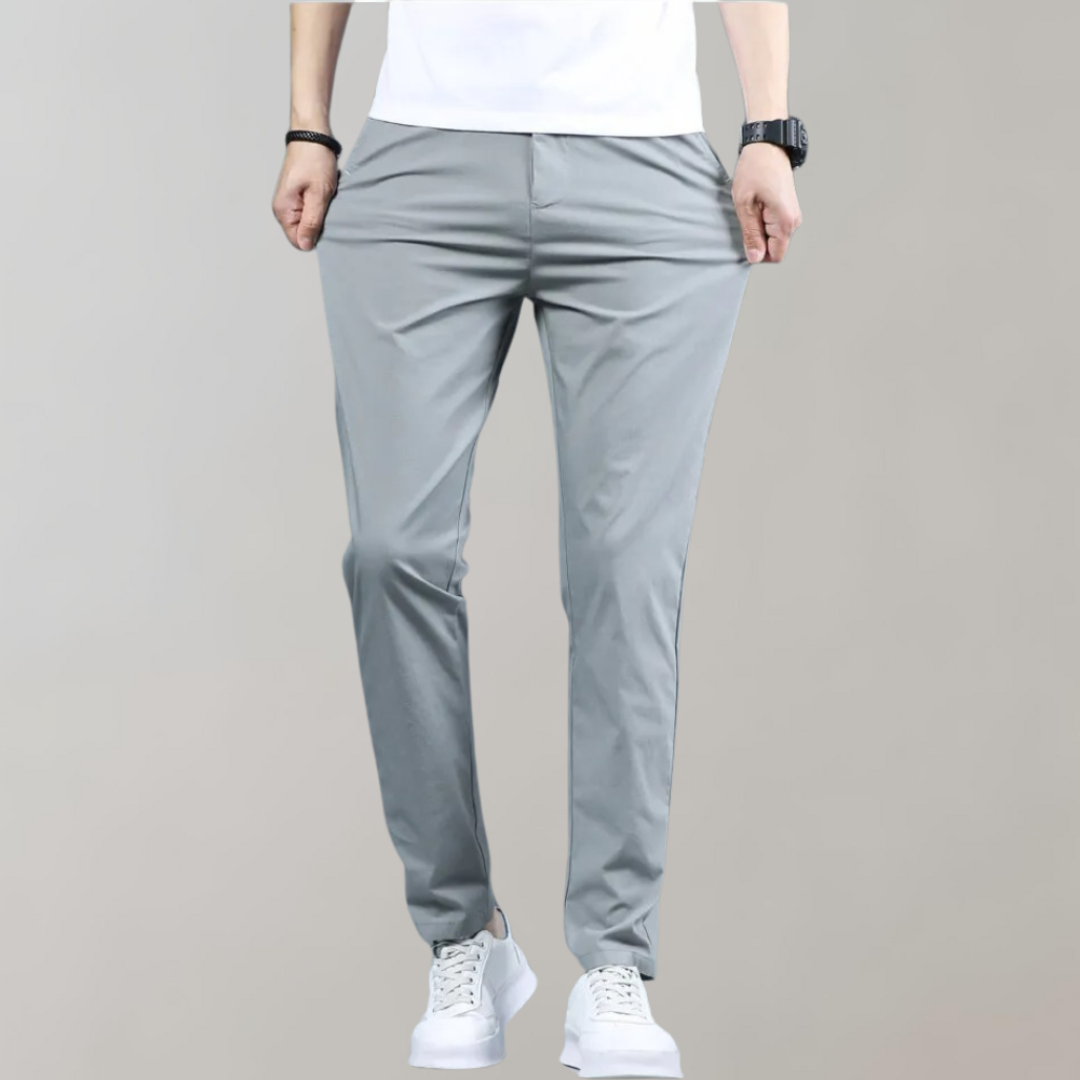 Eloy · Pantalón chino slim fit de tejido elástico