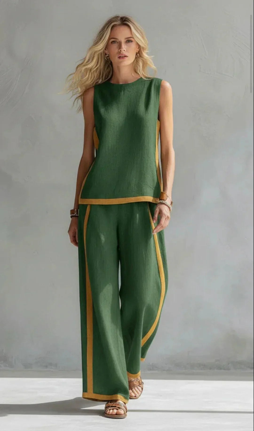 Ursula | Conjunto de chaqueta y pantalón con un estilo elegante y desenfadado y acabados bicolores