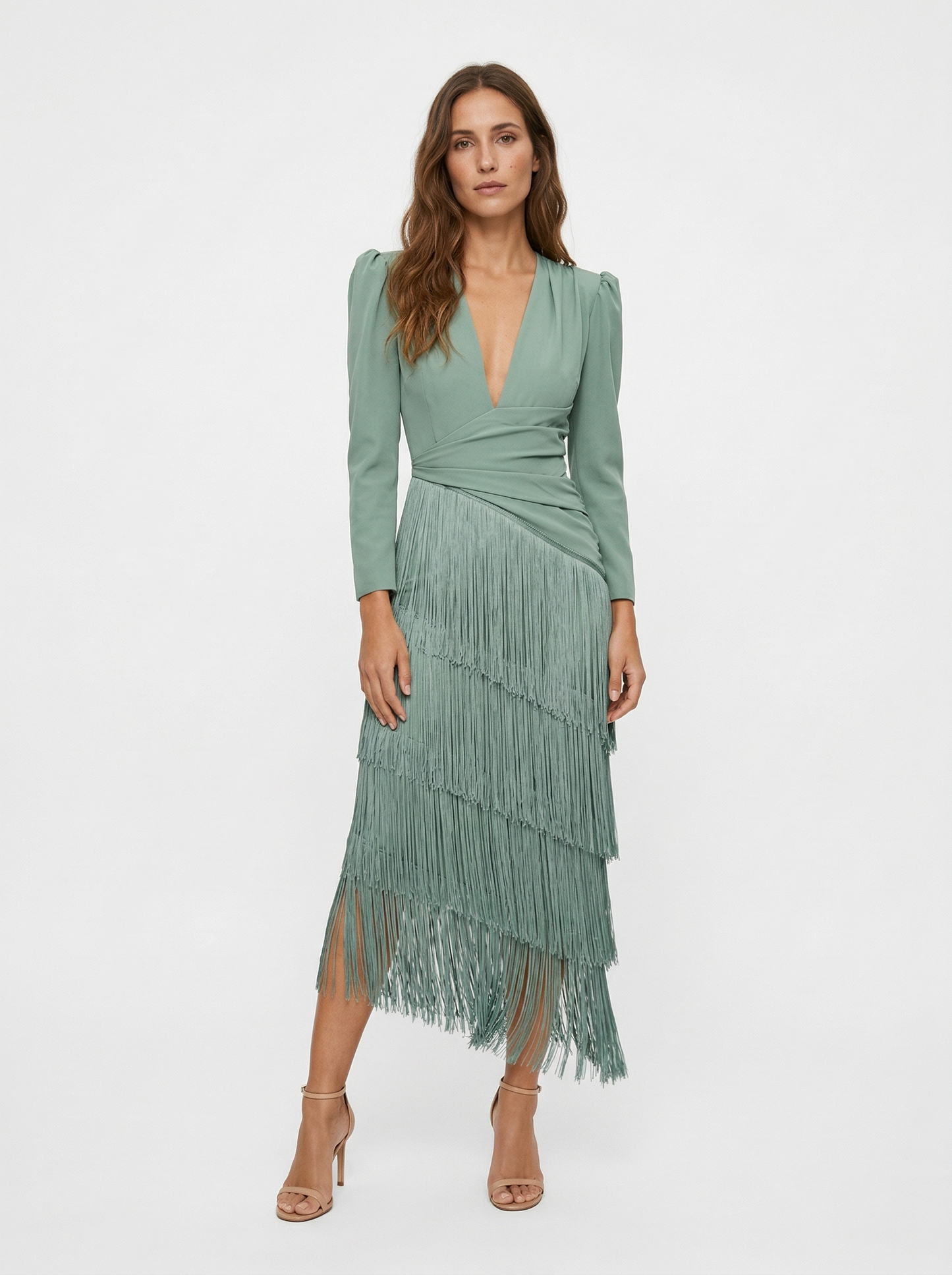 Clara — Vestido elegante de flecos con manga