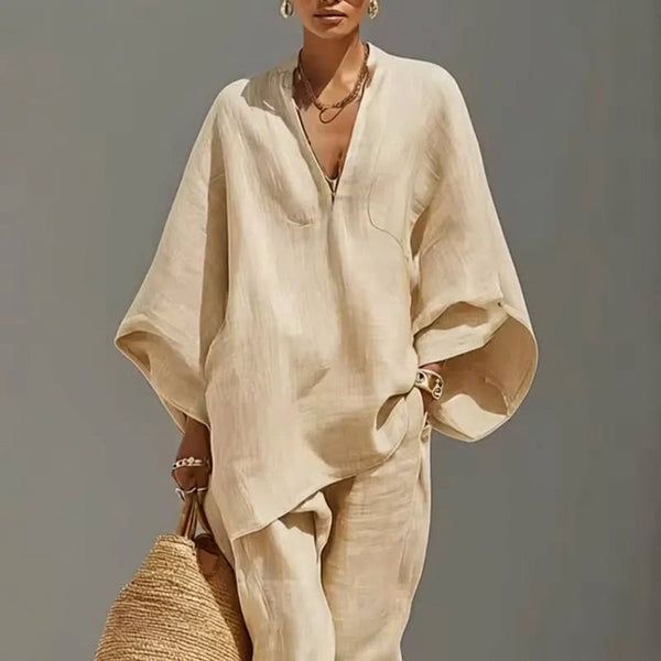 Conjunto casual con cuello de pico