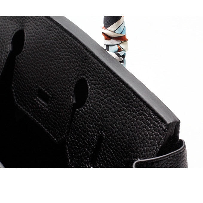 Cayetana · Bolso de mano de piel con asas dobles