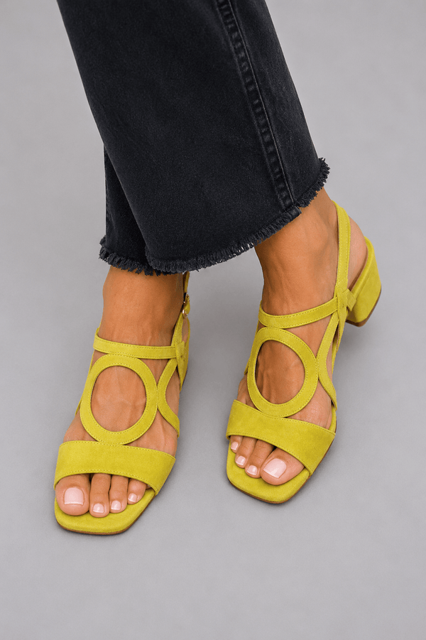 Sandalias de verano con tiras