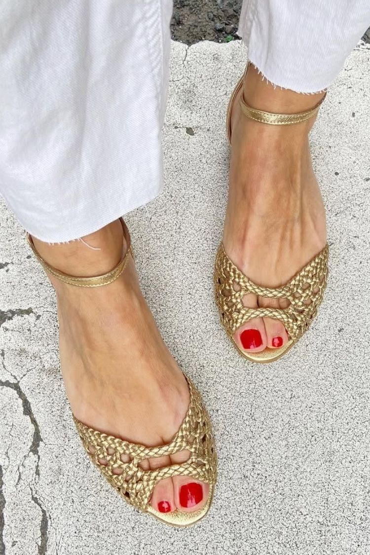 Isadora — Sandalias doradas trenzadas
