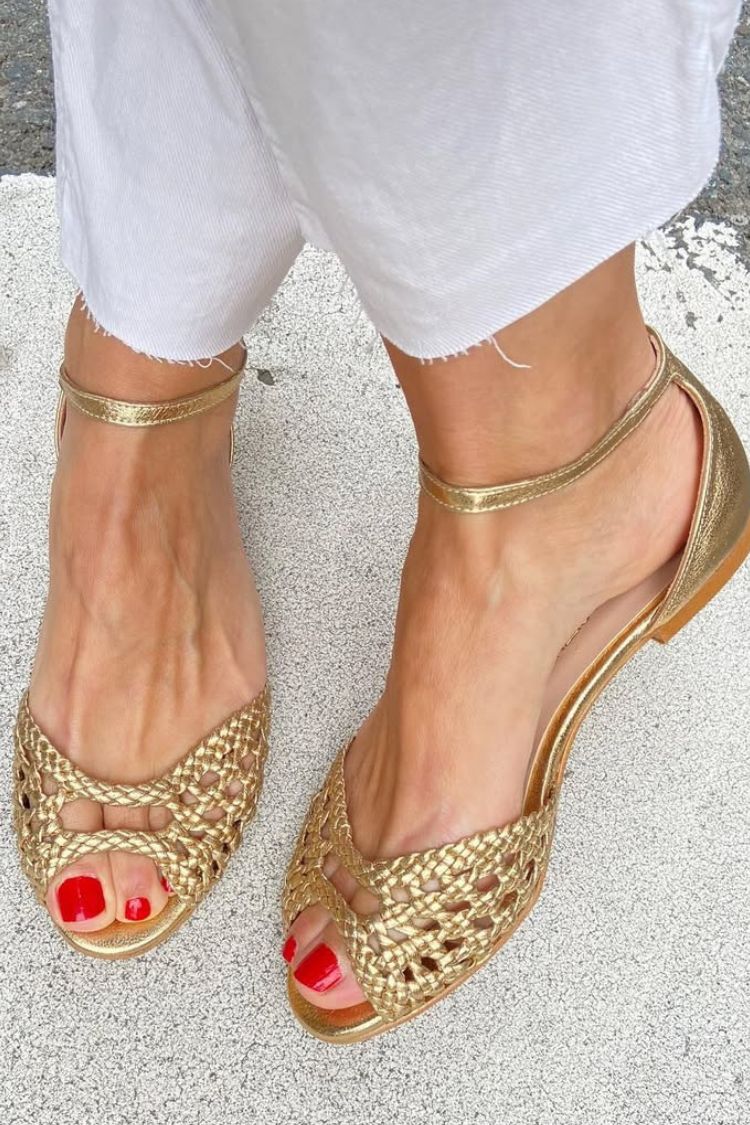 Isadora — Sandalias doradas trenzadas