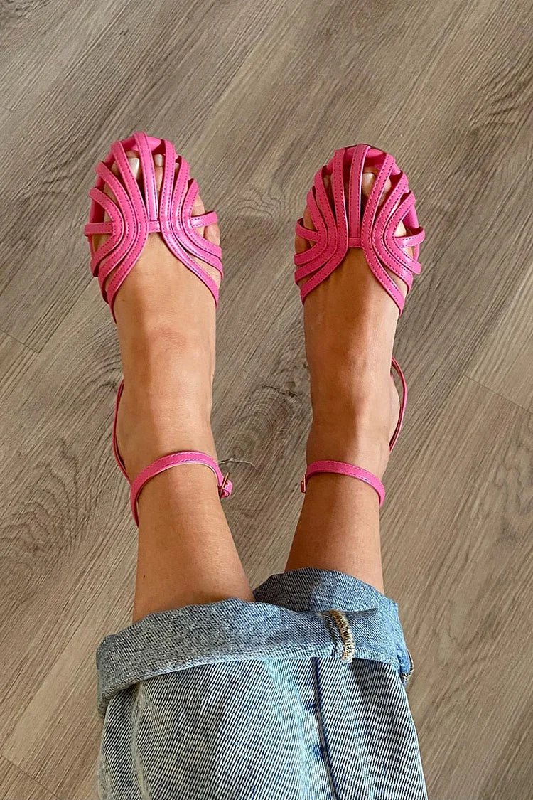 Victoria — Sandalias doradas con detalles joya