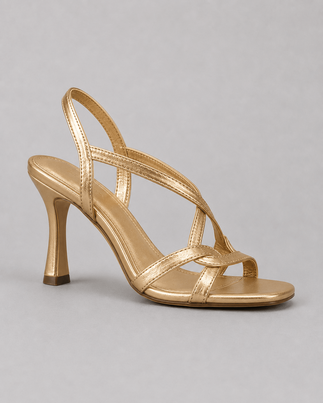 Isabel — Sandalias doradas con brillo de verano